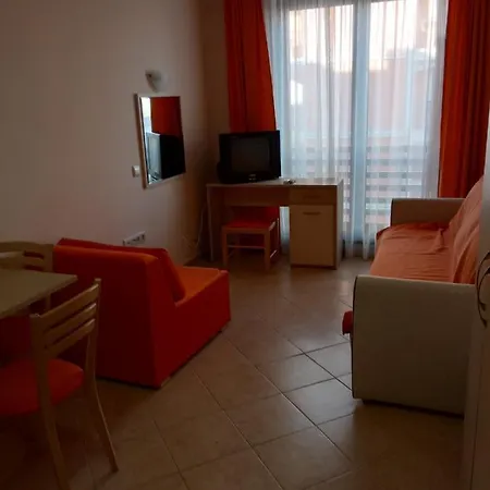 Студио В Royal Sun *